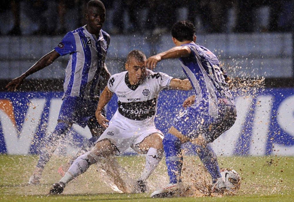 emelec-olimpia-1