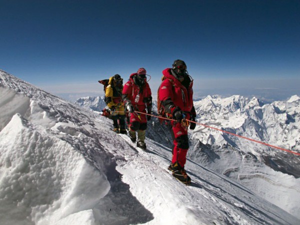 Cuantas Personas Han Subido El Monte Everest