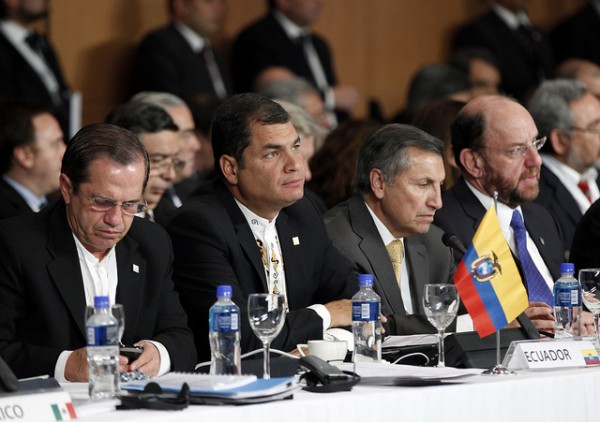 correa cumbre