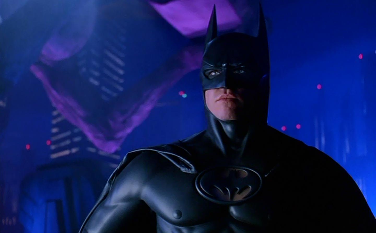 Val Kilmer como Batman.