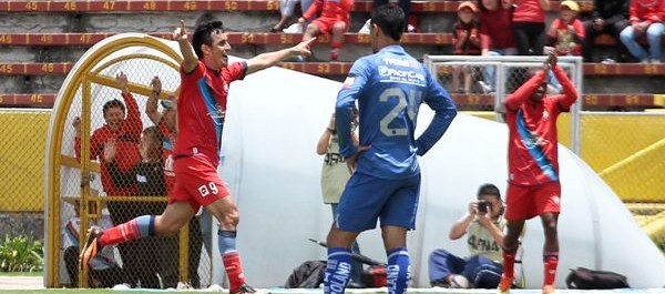 El Nacional superó 2-0 a #Emelec y le quitó el invicto