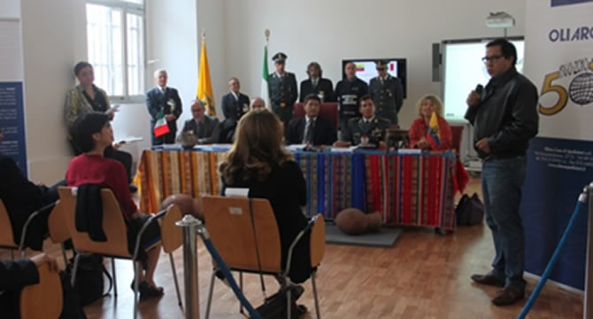 Histórica-repatriación-de-piezas-patrimoniales-sale-al-Ecuador-desde-el-Puerto-de-Génova-Italia-2