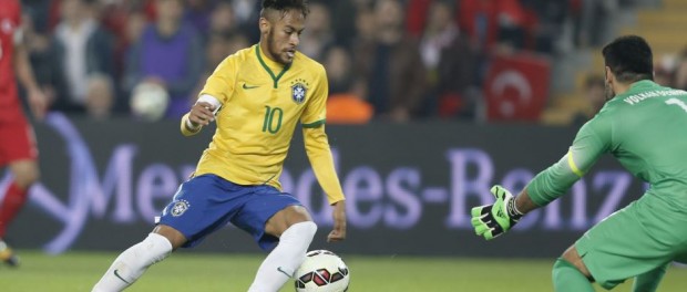 Neymar. Brasil vs Turquía.