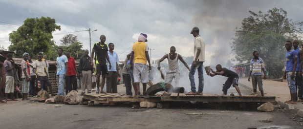 El golpe de Estado fracasa en Burundi y el presidente vuelve a la capital