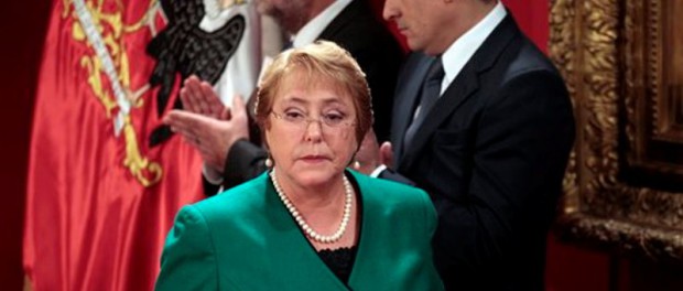Bachelet de vestido verde