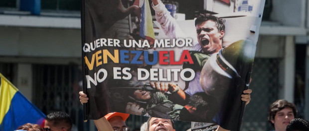 OPOSITORES AGUARDAN SENTENCIA EN CASO DE LEOPOLDO LÓPEZ