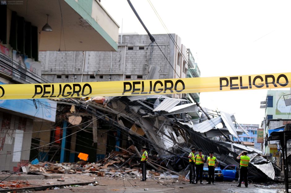 MANTA - ECUADOR (17-04-2016). Terremoto en Ecuador. Parroquia Tarqui del cantón Manta. API FOTO / ARIEL OCHOA