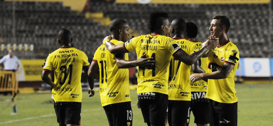 Guayaquil 4 de Mayo del 2016. Barcelona vs Deportivo Cuenca. Fotos: Marcos Pin / API 