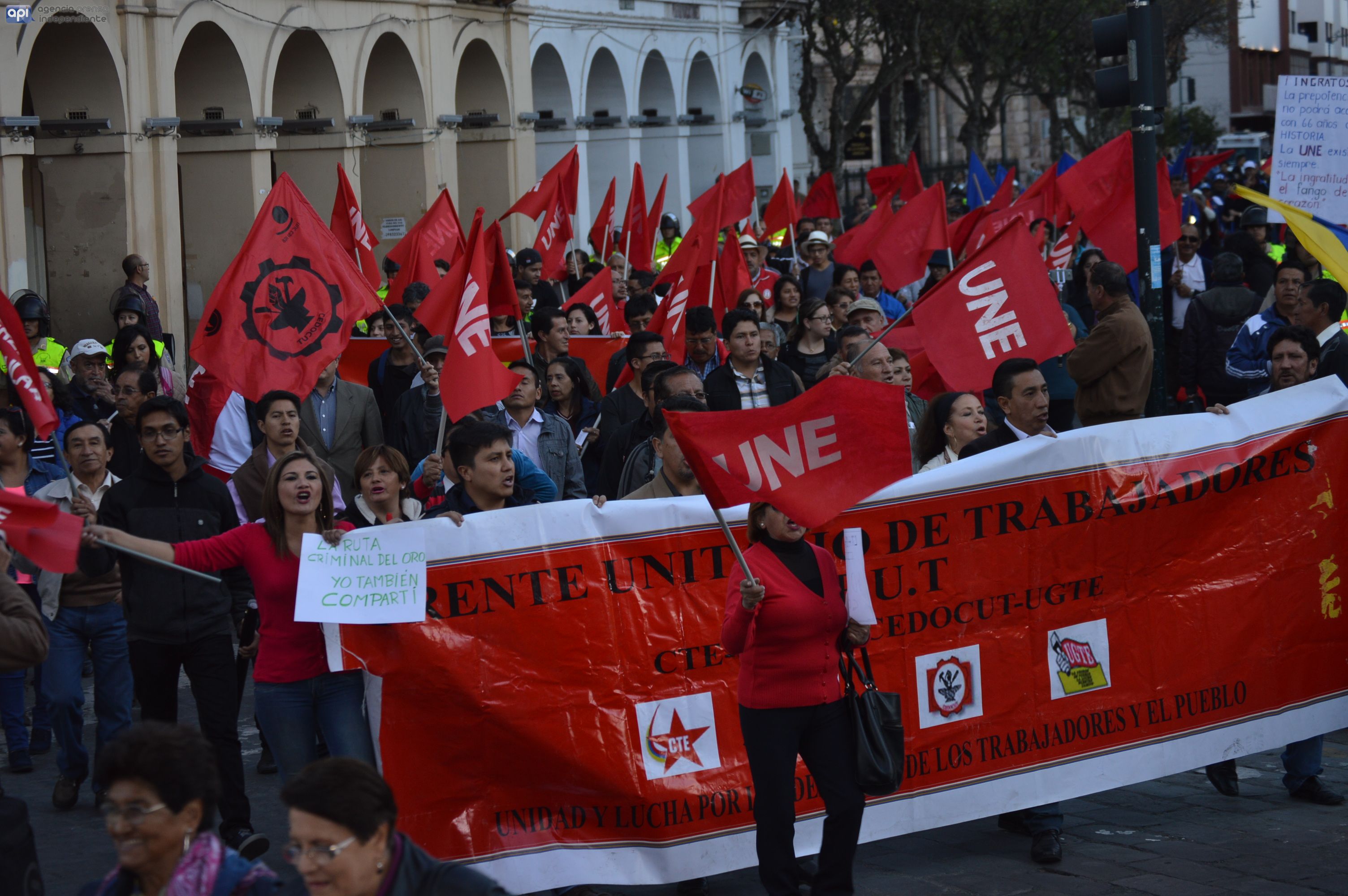 Marcha de la UNE en Cuenca. Foto API.