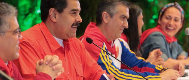 Maduro aumenta un 50 % el salario mínimo mensual en Venezuela