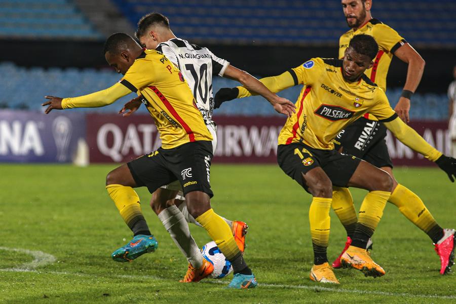 Barcelona, sin su equipo titular, queda eliminado de la Sudamericana | La República EC