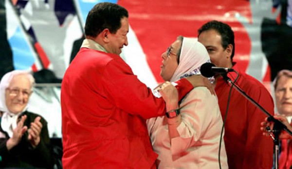 chavez-y-hebe-600x347