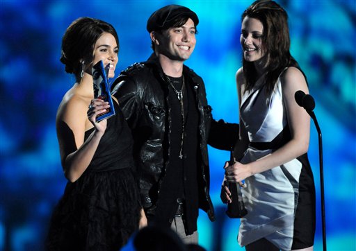 Nikki Reed, Jackson Rathbone, Kristen Stewart