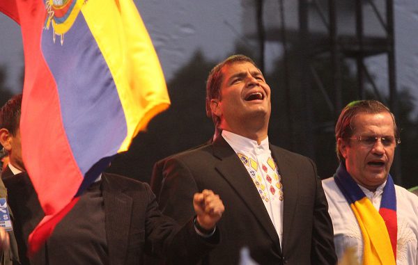 ENCUENTRO A FAVOR DE CORREA