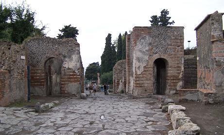 pompeya_puerta_herculano
