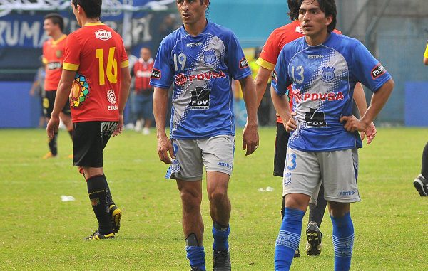 EMELEC VS DEP CUENCA