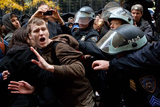 WALL STREET-PROTESTAS-PERIODISTAS