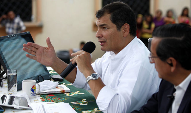 correa guayaquil 1