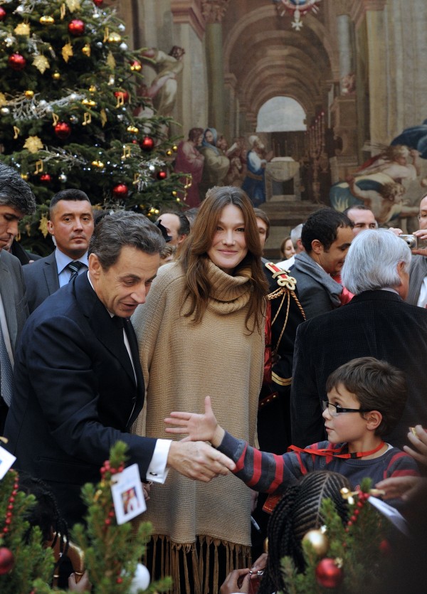 CARLA BRUNI