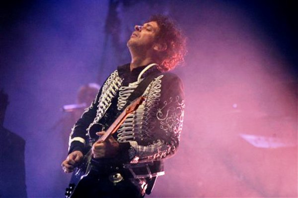 GUSTAVO CERATI