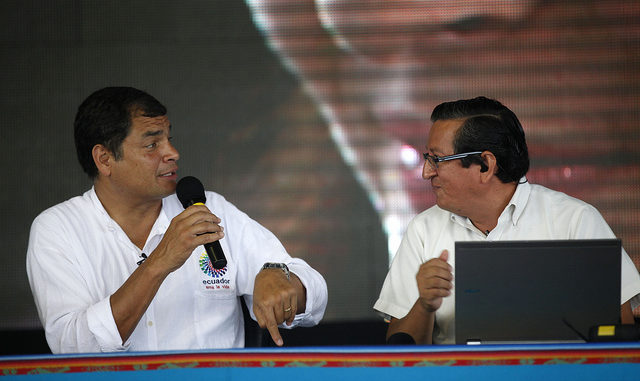Correa enlace otro