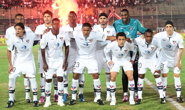 alineacion-ldu-1