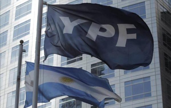 banderas_argentina_ypf