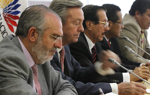 SOCIEDAD PATRIOTICA SE REUNE CON EMBAJADORES EUROPEOS