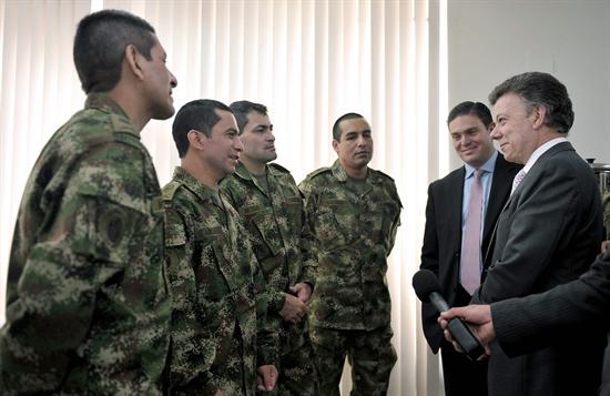 santos_liberados_farc2