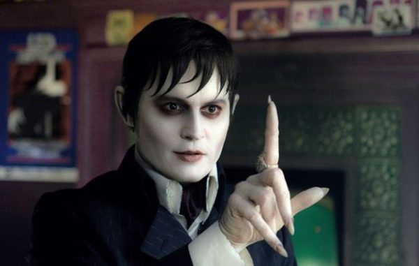 Barnabas+Collins+in+-Dark+Shadows-