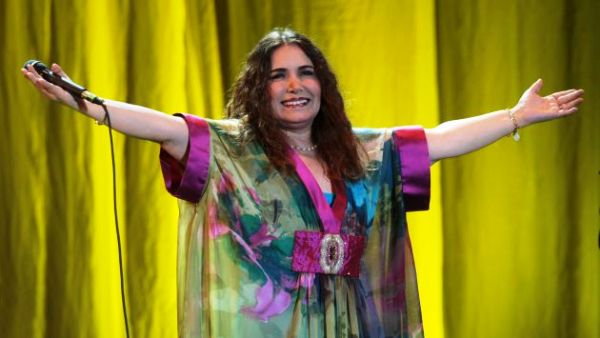 TANIA LIBERTAD, EN CONCIERTO EN EL CIRCULO MILITAR DE JESUS MARIA, LA TAMBIEN EMBAJADORA DE LA UNESCO POR LA PAZ INTERPRETÓ ALGUNOS TEMAS DE MERCEDES SOSA, CHABUCA GRANDA, ARMANDO MANZANERO, JOAN MANUEL SERRAT, ENTRE OTROS ARTISTAS.