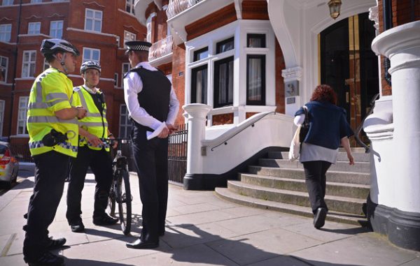 BRITAIN-SWEDEN-INTERNET-WIKILEAKS-CRIME-ECUADOR