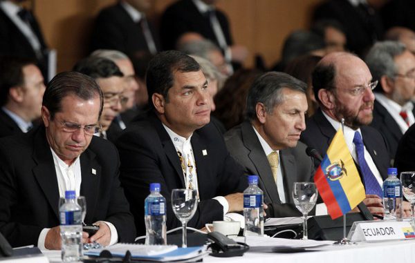 correa cumbre