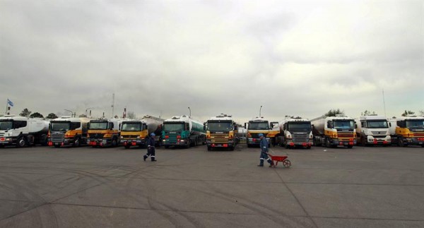 huelga_camioneros_argentina1