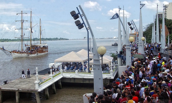 Desfile Guayaquil