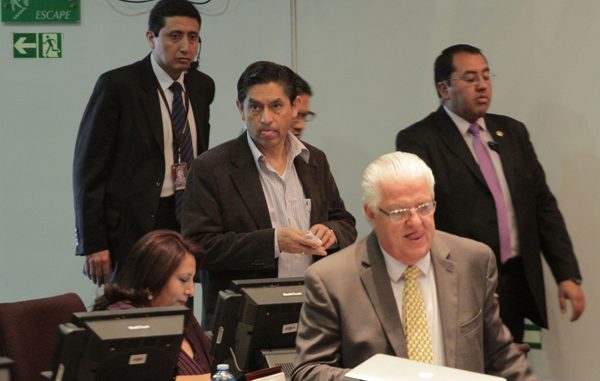 ASAMBLEA EN EL PLENO