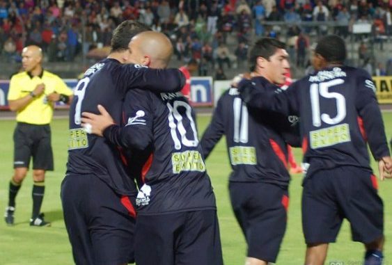 Riobamba 25 de julio del 2012, estadio Olímpico de Riobamba, encuentro entre Olmedo y Técnico Universitario
