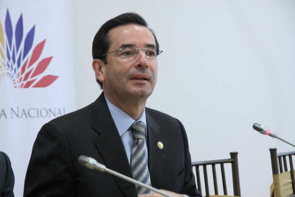 cassinelli La República EC