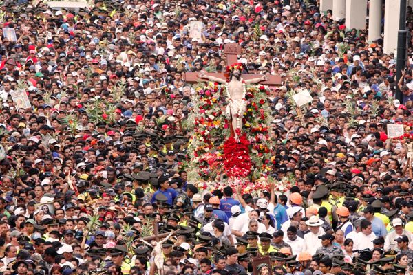 Procesiòn Cristo del Consuelo 2014/Jimmy Negrete Vera/18 Abril 2014 /Guayaquil-Ecuador/Expreso/