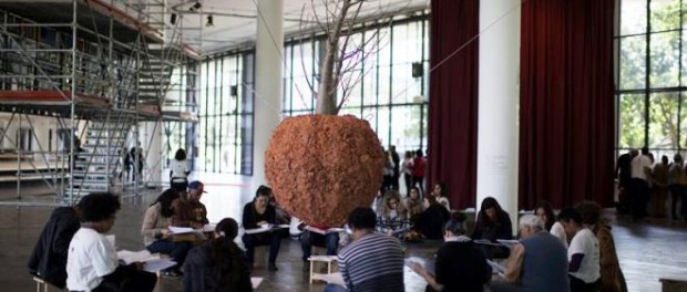 Bienal Sao Paolo paletinos