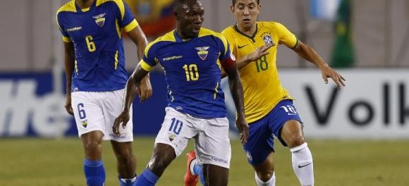Ecuador Walter Ayoví Ecuador vs Brasil