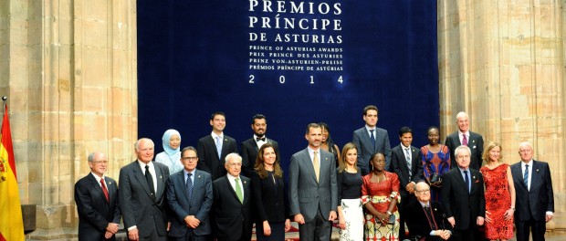 rey Felipe VI y reina Letizia de España - Premios Príncipe de Asturias 2014
