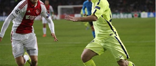 Lionel Messi, Thulani Serero