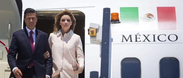 Peña Nieto y su esposa