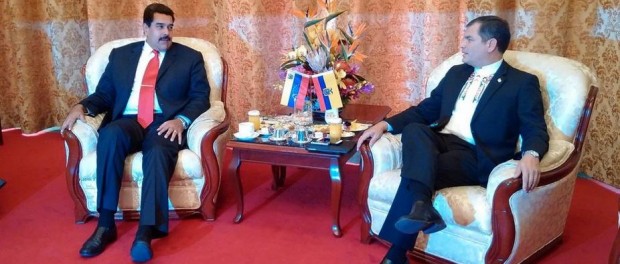 Correa y maduro en China