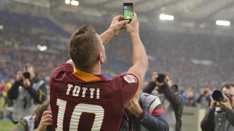 totti selfie