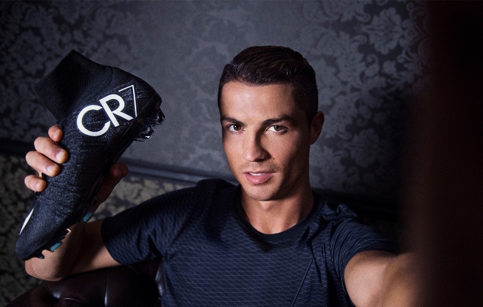 CR7 Footwear | República EC