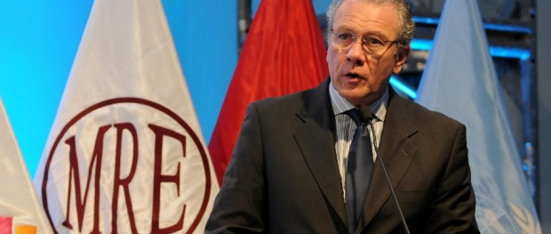 canciller perú