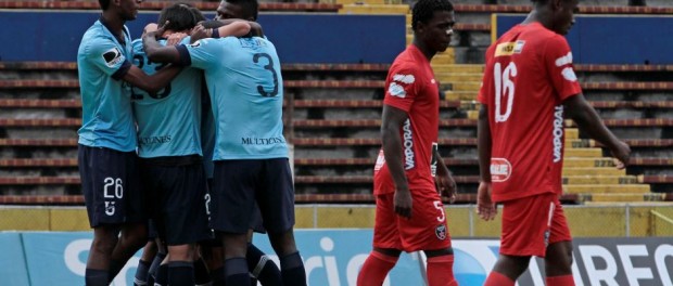 Católica vs River.