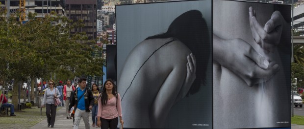 FOTÓGRAFOS IBEROAMERICANOS EXPONEN PRESENTE COMPLEJO EN MUESTRO EN QUITO